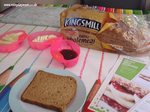sandwich making station for toddlers