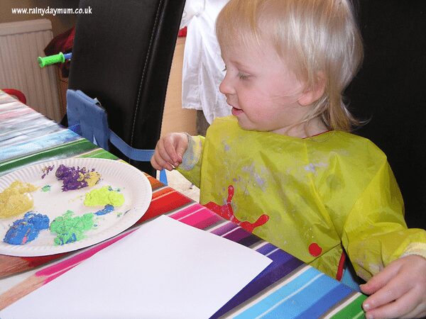 finger painting with toddlers
