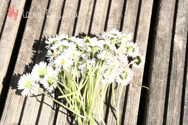 Taking time to connect in summer - making daisy crowns together