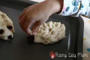Hedgehog Bread Rolls for kids to make - perfect for some autumn baking
