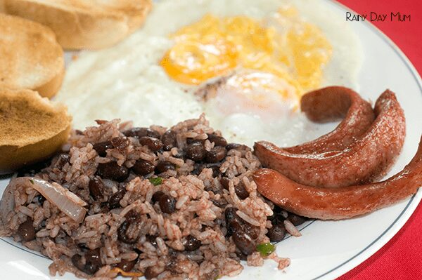 Learning about the world and different countries through food, this is the traditional Costa Rican Recipe for Gallo Pinto a staple of all Tico families for breakfast if not more meals