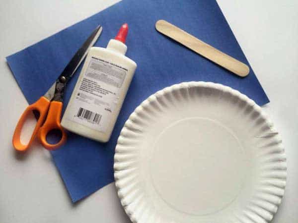 materials for making paper plate scuba mask