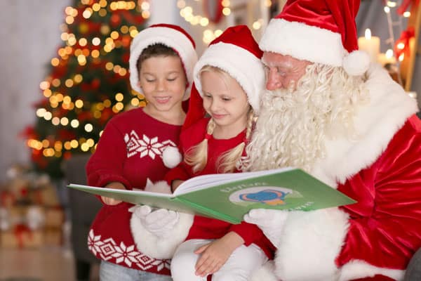 Carefully chosen Christmas Books ideal to share with toddlers and preschoolers at home or in your setting, from classic tales to popular characters.