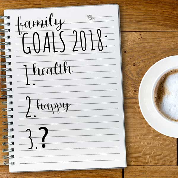 Ideas and inspiration for making 2018 your family's year with family goals that you can work towards