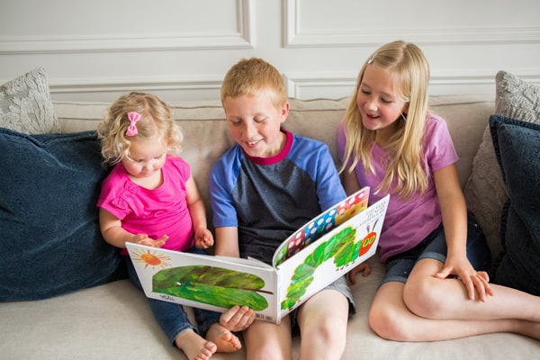 Discover how you can have fun with your kids this summer when you register to join our Virtual Book Club for Kids Summer Camp. Become a member and get access to all the plans, supply lists and more you need to spend quality time with your kids this year for toddlers, preschoolers and school kids.