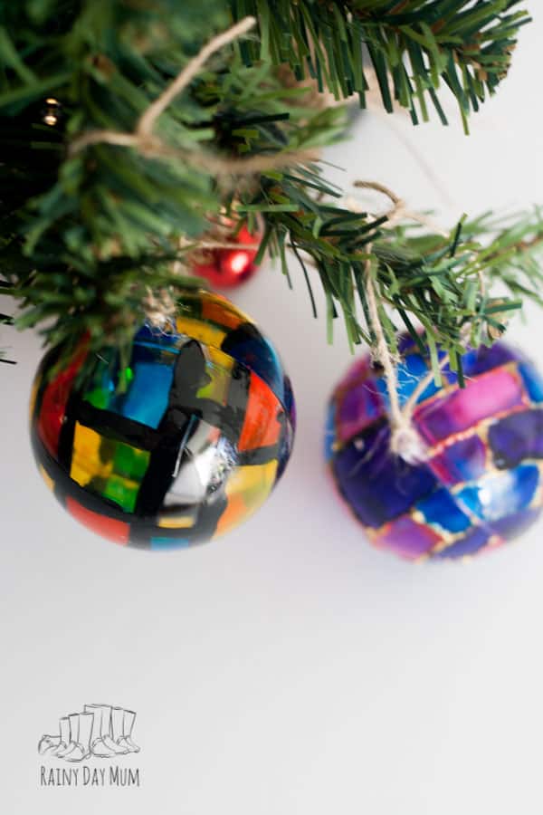 Colourful and bright Mondrian Inspired Christmas Bauble decorations for the tree for Kids to Make for the festive season. 