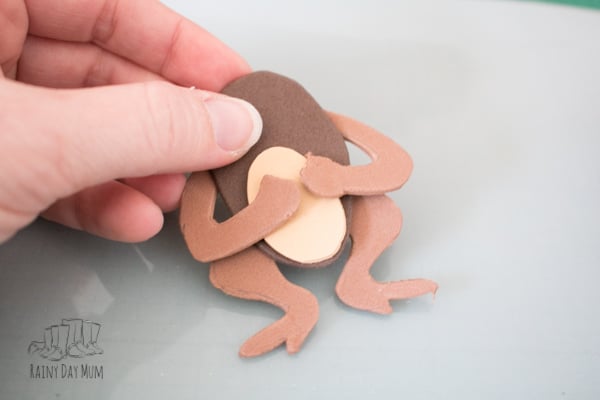 Get creative and make these 5 little monkey puppets to use when singing the popular children's rhyme Five Little Monkeys Jumping on the Bed. Template to create these easy craft foam puppets included to download.