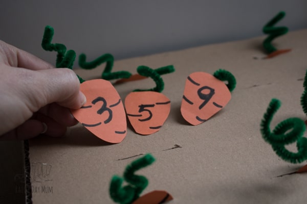 Count and pick the carrots out of the DIY maths game inspired by the classic The Tale of Peter Rabbit. Ideal for Toddles and Preschoolers this game works on early number work including counting, number recognition, one more, addition and number bonds.