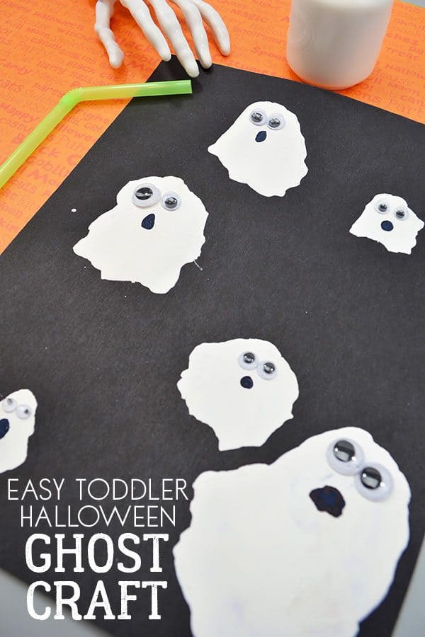 Easy Toddler Halloween Craft to make Straw Blown Ghosts