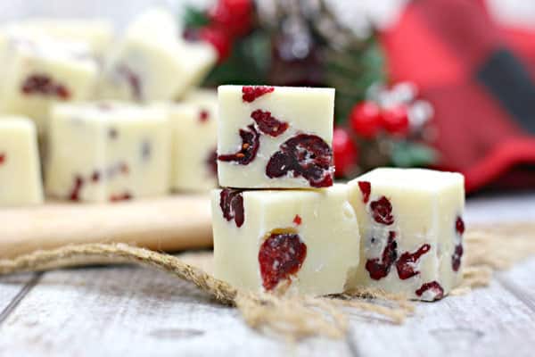Delicious white chocolate and cranberry fudge and easy edible gift to make for friends and family