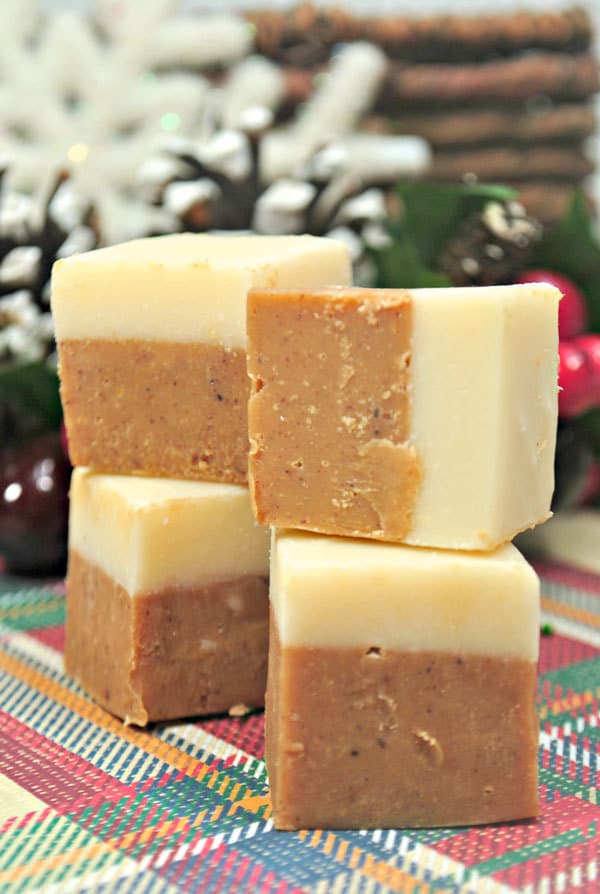 Amazing Christmas Fudge Recipe for Gingerbread and White Chocolate to make in the slow cooker