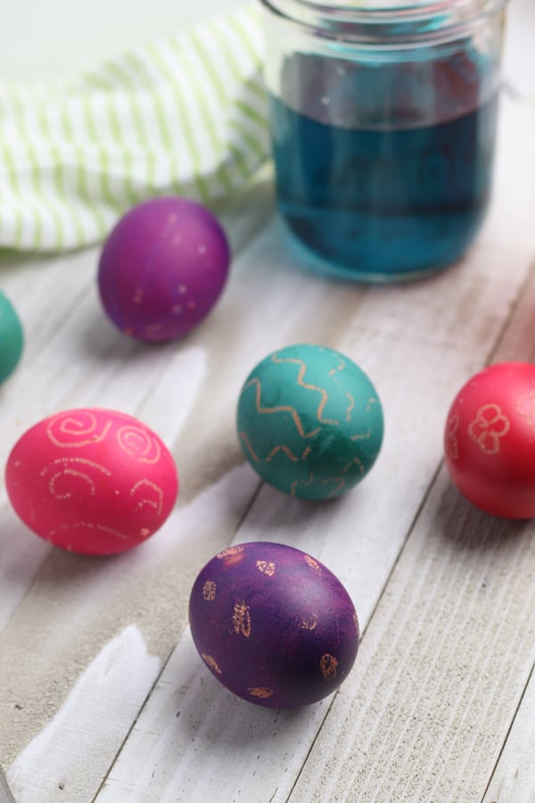 finished dyed eggs to make with kids as young as toddlers