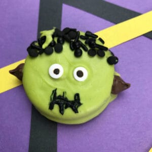 Simple Oreo Cookie Frankenstein’s Monster Bites to Make with Kids