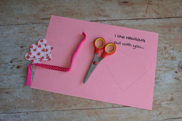 materials for making your 3d hanging heart card